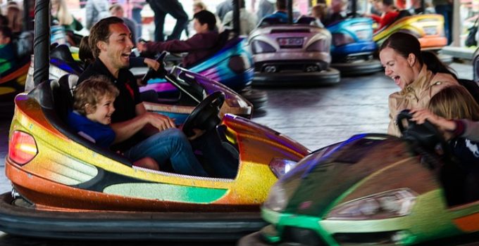 Choisir la meilleure machine à pince de fête foraine : un guide complet